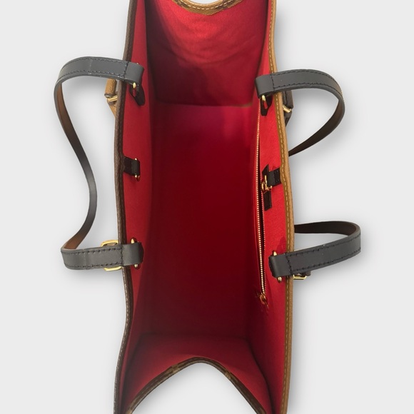 LOUIS VUITTON Monogram/Reverse OntheGo GM, NEW - Picture 10 of 12